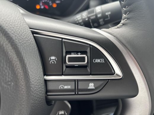 Suzuki Swift 1.2 Select Smart Hybrid | Nieuw | Direct uit voorraad leverbaar | Apple Carplay & Android Auto | ... ActivLease financial lease