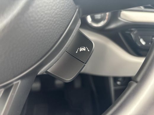 Suzuki Swift 1.2 Select Smart Hybrid | Nieuw | Direct uit voorraad leverbaar | Apple Carplay & Android Auto | ... ActivLease financial lease