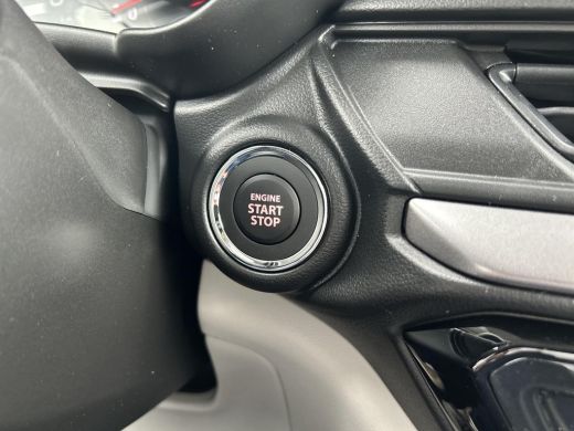 Suzuki Swift 1.2 Style Smart Hybrid ActivLease financial lease