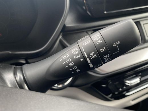 Suzuki Swift 1.2 Style Smart Hybrid | Nieuw | Direct uit voorraad leverbaar | Apple Carplay & Android Auto | C... ActivLease financial lease