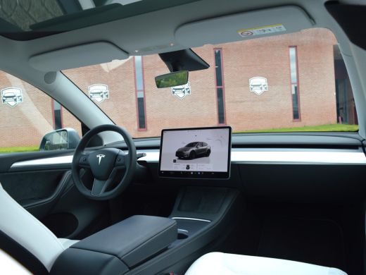 Tesla Model Y Long Range AWD 75 kWh | Trekaak | SoH 94% ActivLease financial lease