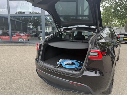 Tesla Model Y Long Range AWD 75 kWh VAN: 38.900,- VOOR: 35.877,- UW HERFSTVOORDEEL: 3.023,-|SOH 92%| ORIGINEEL ... ActivLease financial lease