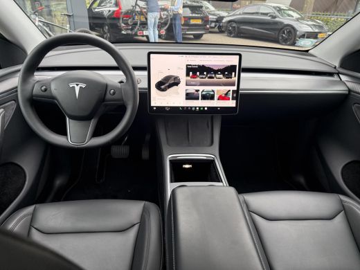 Tesla Model Y Long Range AWD 75 kWh VAN: 38.900,- VOOR: 35.877,- UW HERFSTVOORDEEL: 3.023,-|SOH 92%| ORIGINEEL ... ActivLease financial lease