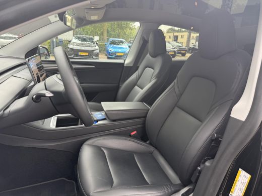 Tesla Model Y Long Range AWD 75 kWh VAN: 38.900,- VOOR: 35.877,- UW HERFSTVOORDEEL: 3.023,-|SOH 92%| ORIGINEEL ... ActivLease financial lease