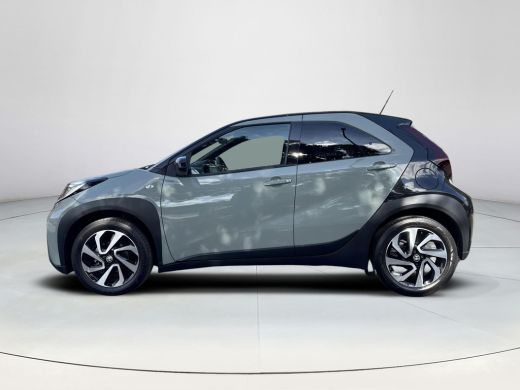 Toyota Aygo 1.0 VVT-i S-CVT Pulse | 06-10141018 Voor meer informatie ActivLease financial lease
