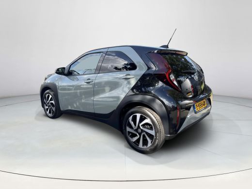 Toyota Aygo 1.0 VVT-i S-CVT Pulse | 06-10141018 Voor meer informatie ActivLease financial lease