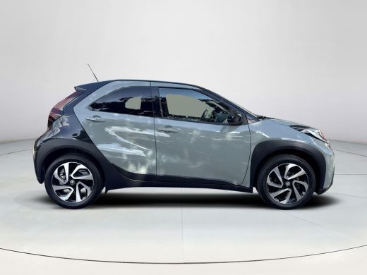 Toyota Aygo 1.0 VVT-i S-CVT Pulse | 06-10141018 Voor meer informatie ActivLease financial lease