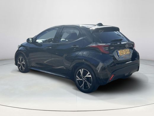 Toyota Yaris 1.5 Hybrid 115 Dynamic ActivLease financial lease