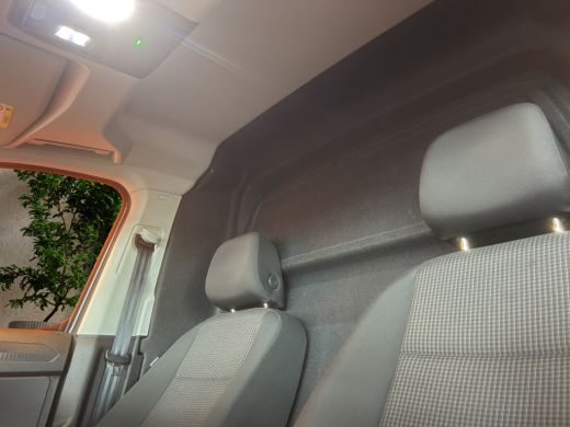 Volkswagen Caddy 2.0 TDI Style DSG | Trekhaak | Camera | LED Koplampen | Achteruitrijcamera | Airco (automatisch) ... ActivLease financial lease