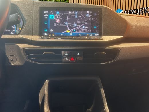 Volkswagen Caddy 2.0 TDI Style DSG | Trekhaak | Camera | LED Koplampen | Achteruitrijcamera | Airco (automatisch) ... ActivLease financial lease