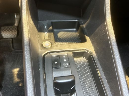 Volkswagen Caddy 2.0 TDI Style DSG | Trekhaak | Camera | LED Koplampen | Achteruitrijcamera | Airco (automatisch) ... ActivLease financial lease
