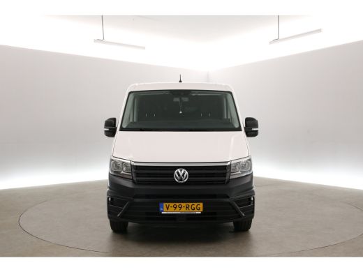 Volkswagen Crafter 2.0 TDI L3H2 140PK | Airco | Camera | 3 Zits | Trekhaak | Carplay | Elektrpakket ActivLease financial lease