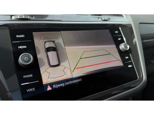 Volkswagen Tiguan 1.4 TSI eHybrid R-Line Business | Achteruitrijcamera | Adaptief demping systeem | Cruise control ... ActivLease financial lease