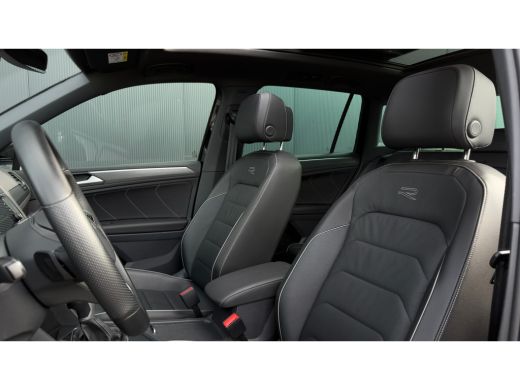 Volkswagen Tiguan 1.4 TSI eHybrid R-Line Business | Achteruitrijcamera | Adaptief demping systeem | Cruise control ... ActivLease financial lease