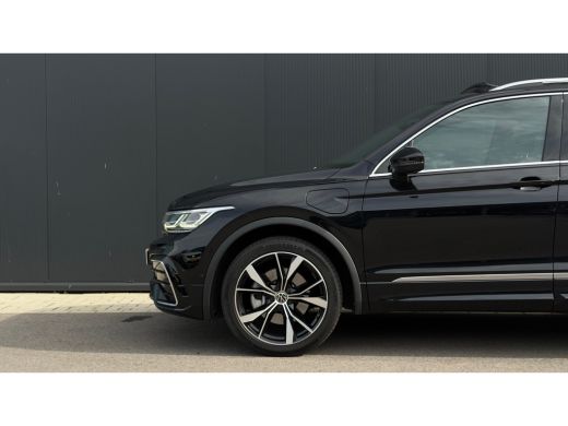 Volkswagen Tiguan 1.4 TSI eHybrid R-Line Business | Achteruitrijcamera | Adaptief demping systeem | Cruise control ... ActivLease financial lease