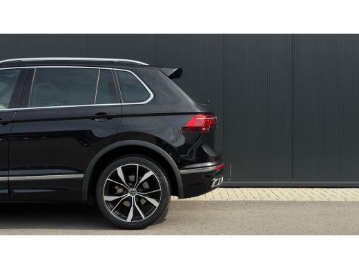 Volkswagen Tiguan 1.4 TSI eHybrid R-Line Business | Achteruitrijcamera | Adaptief demping systeem | Cruise control ... ActivLease financial lease