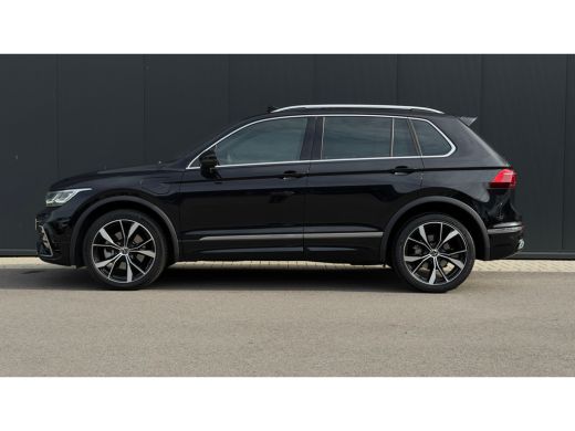 Volkswagen Tiguan 1.4 TSI eHybrid R-Line Business | Achteruitrijcamera | Adaptief demping systeem | Cruise control ... ActivLease financial lease