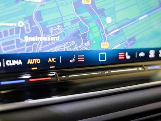 Volkswagen Tiguan 1.5 eTSI Life Edition / 130pk / Rondomzicht camera / Dodehoek assistent / Stoelverwarming / ActivLease financial lease