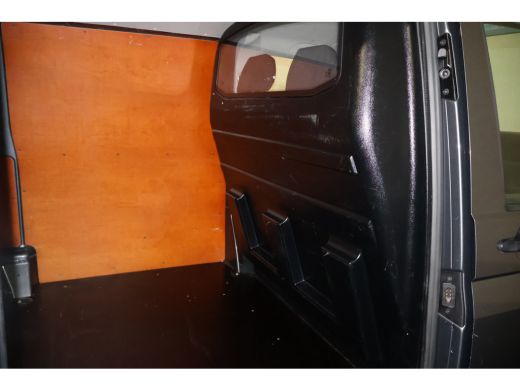 Volkswagen Transporter 2.0 TDI L2 H1 Airco ActivLease financial lease