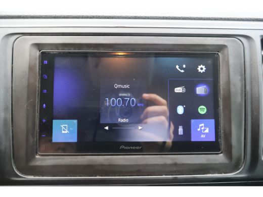 Volkswagen Transporter 2.0 TDI L2 H1 Airco ActivLease financial lease