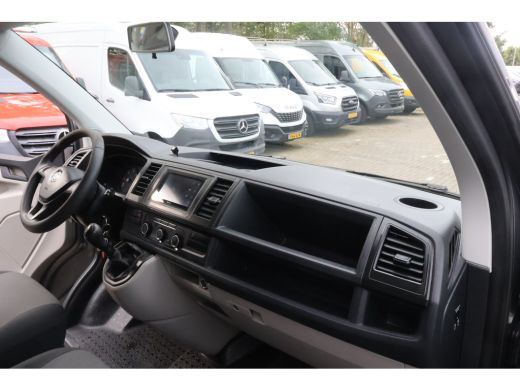 Volkswagen Transporter 2.0 TDI L2 H1 Airco ActivLease financial lease