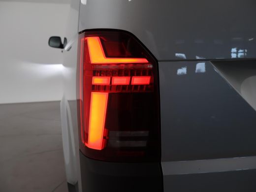 Volkswagen Transporter 2.0 TDI L2H1 150 PK DSG AUT. + WP INRICHTING | GLOBELYST 4 | STANDKACHEL | ADAPTIVE CRUISE | CARP... ActivLease financial lease