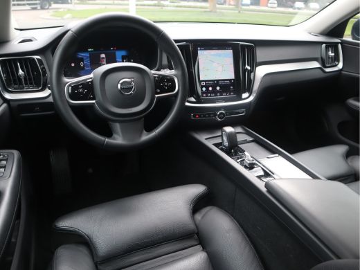 Volvo  V60 2.0 B3 Plus Bright Navi / Carplay / Stoel-Stuurverw / Elek Trekhaak / Camera / Stoelmemory / BTW ... ActivLease financial lease