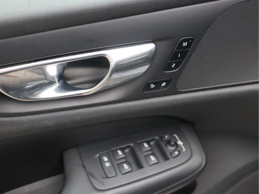 Volvo  V60 2.0 B3 Plus Bright Navi / Carplay / Stoel-Stuurverw / Elek Trekhaak / Camera / Stoelmemory / BTW ... ActivLease financial lease
