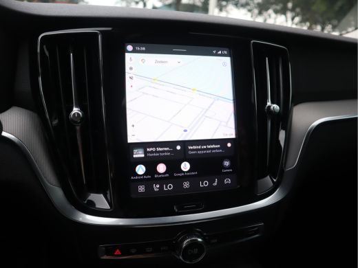 Volvo  V60 2.0 B3 Plus Bright Navi / Carplay / Stoel-Stuurverw / Elek Trekhaak / Camera / Stoelmemory / BTW ... ActivLease financial lease