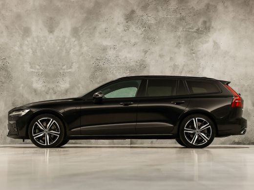 Volvo  V60 2.0 T6 Twin Engine AWD R-Design 340Pk Automaat (PANORAMADAK, APPLE CARPLAY, HARMAN/KARDON, CAMERA... ActivLease financial lease