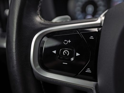 Volvo  V60 2.0 T6 Twin Engine AWD R-Design 340Pk Automaat (PANORAMADAK, APPLE CARPLAY, HARMAN/KARDON, CAMERA... ActivLease financial lease