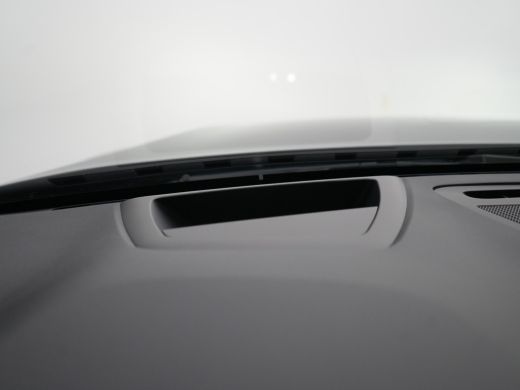 Volvo  V60 T8 Recharge AWD Plus Dark | 455pk | Head-Up | 360&deg; | Panoramadak | Harman/Kardon | Sportstoel | N... ActivLease financial lease