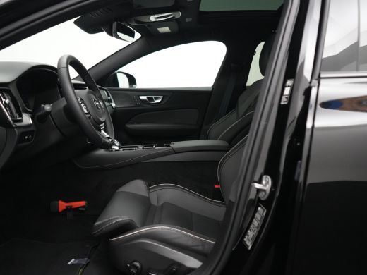 Volvo  V60 T8 Recharge AWD Plus Dark | 455pk | Head-Up | 360&deg; | Panoramadak | Harman/Kardon | Sportstoel | N... ActivLease financial lease