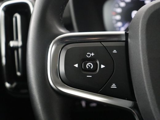 Volvo  XC40 | SOH 87,6% | Panoramadak | Trekhaak | Leder | Stuur/stoel verwarming | Harman/kardon | Adaptive ... ActivLease financial lease