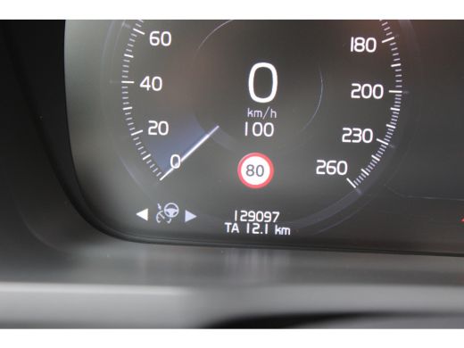 Volvo  XC90 2.0 T8 Recharge AWD Inscription SOh 92.1% 7P LUCHT TREKHAAK PANO LEER 129000KM!!! ActivLease financial lease