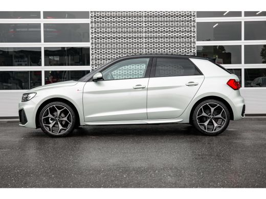 Audi A1 Sportback Sportback 25 TFSI S edition | Stoelverwarming | Adaptive Cruise Control | | Apple Carplay/Android... ActivLease financial lease