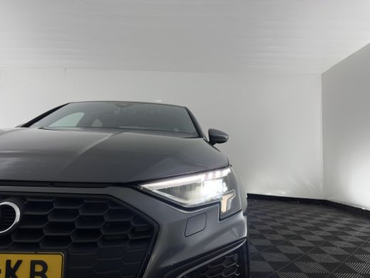 Audi A3 Limousine 35 TFSI S edition (INCL-BTW)  *AUT | 1/2 LEATHER | MATRIX-LED | HEATED-SPORTSEATS | CRU... ActivLease financial lease