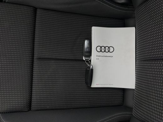 Audi A3 Limousine 35 TFSI S edition (INCL-BTW)  *AUT | 1/2 LEATHER | MATRIX-LED | HEATED-SPORTSEATS | CRU... ActivLease financial lease