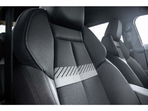 Audi A3 Sportback 40 TFSI e Pro Line | Stoelverwarming | Achteruitrijcamera | Elektrische Bestuurdersstoel | ActivLease financial lease