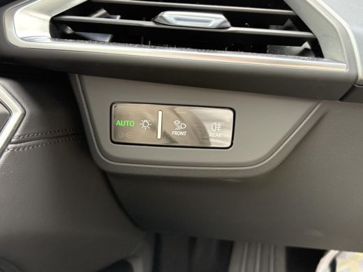 Audi e-tron GT e-tron GT VAN: 54.900,- VOOR 49.877,- UW HEFSTVOORDEEL: 5.023,- SOH 91% | 360˚ CAMERA | PANORAMAD... ActivLease financial lease