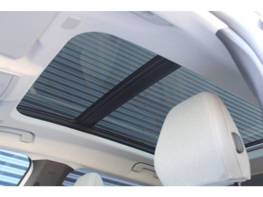Citroën C5 Aircross Business Comfort Range 74 kWh | "Sofa Design" Dashboard: Dashboard en deurpanelen bekleed met gri... ActivLease financial lease