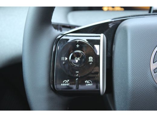 Citroën C5 Aircross Business Comfort Range 74 kWh | "Sofa Design" Dashboard: Dashboard en deurpanelen bekleed met gri... ActivLease financial lease