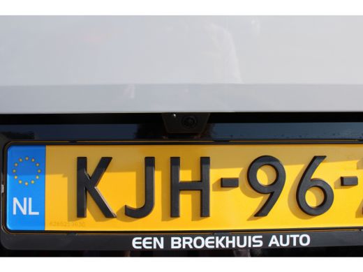 Citroën C5 Aircross Business Comfort Range 74 kWh | "Sofa Design" Dashboard: Dashboard en deurpanelen bekleed met gri... ActivLease financial lease