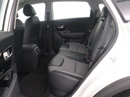 Kia e-Niro | SOH 95.9% | Adaptive cruise | Half Leder | Carplay | Climate control | Camera | Navigatie | Par... ActivLease financial lease