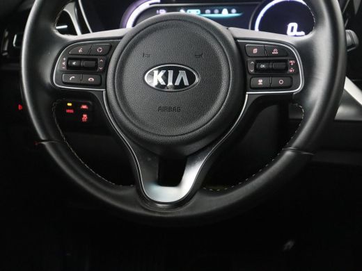 Kia e-Niro | SOH 95.9% | Adaptive cruise | Half Leder | Carplay | Climate control | Camera | Navigatie | Par... ActivLease financial lease