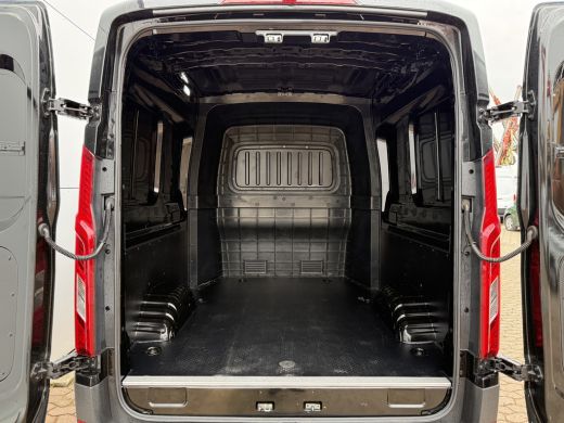Maxus eDeliver9 77kWh 204PK Nieuw model! Dubbele Cabine 7 Stoelen 300km WLTP L3H2 Adaptieve Cruise LED Snelladen ... ActivLease financial lease