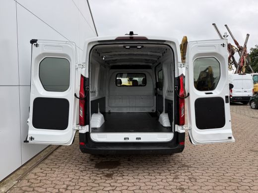 Maxus eDeliver9 77kWh 204PK Nieuw model! L2H2 Glaspack/Camper 300km WLTP Snelladen LED Carplay Cruise control Cam... ActivLease financial lease