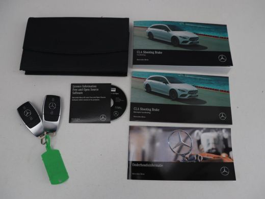 Mercedes-Benz CLA Shooting Brake 180 Business Solution AMG | Pano. Dak | Trekhaak | LED | Sfeerverlichting | Stoelv... ActivLease financial lease