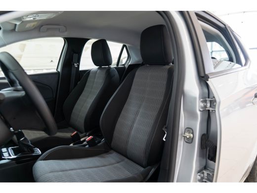 Opel Corsa 1.2 Edition | Apple Carplay & Android Auto | Parkeersensoren | Cruise Controle | Lichtmetalen vel... ActivLease financial lease