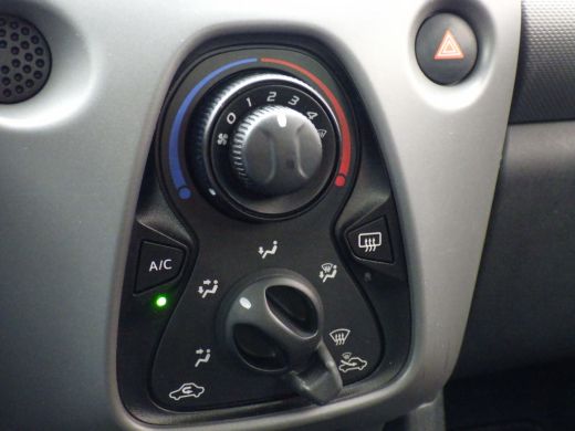 Peugeot 108 1.0 e-VTi Active Airco, 5 DRS NL/NAP! ActivLease financial lease